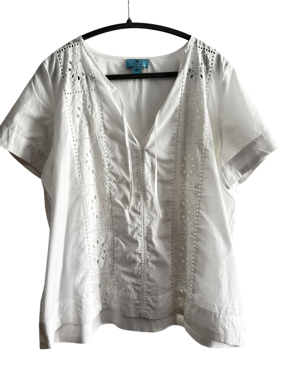 CeCe White Eyelet Embroidered Cotton‎ Blouse Short Sleeve Boho Cottagecore Top M